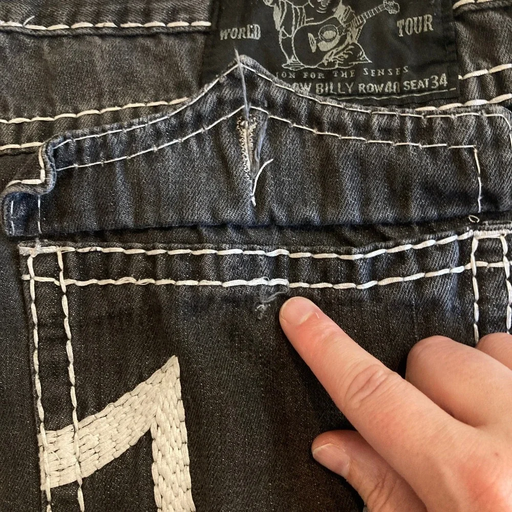 True Religion Jeans Men 40x26 Billy Super T Black Thick Stitch Raw Hem *BUTTONS*